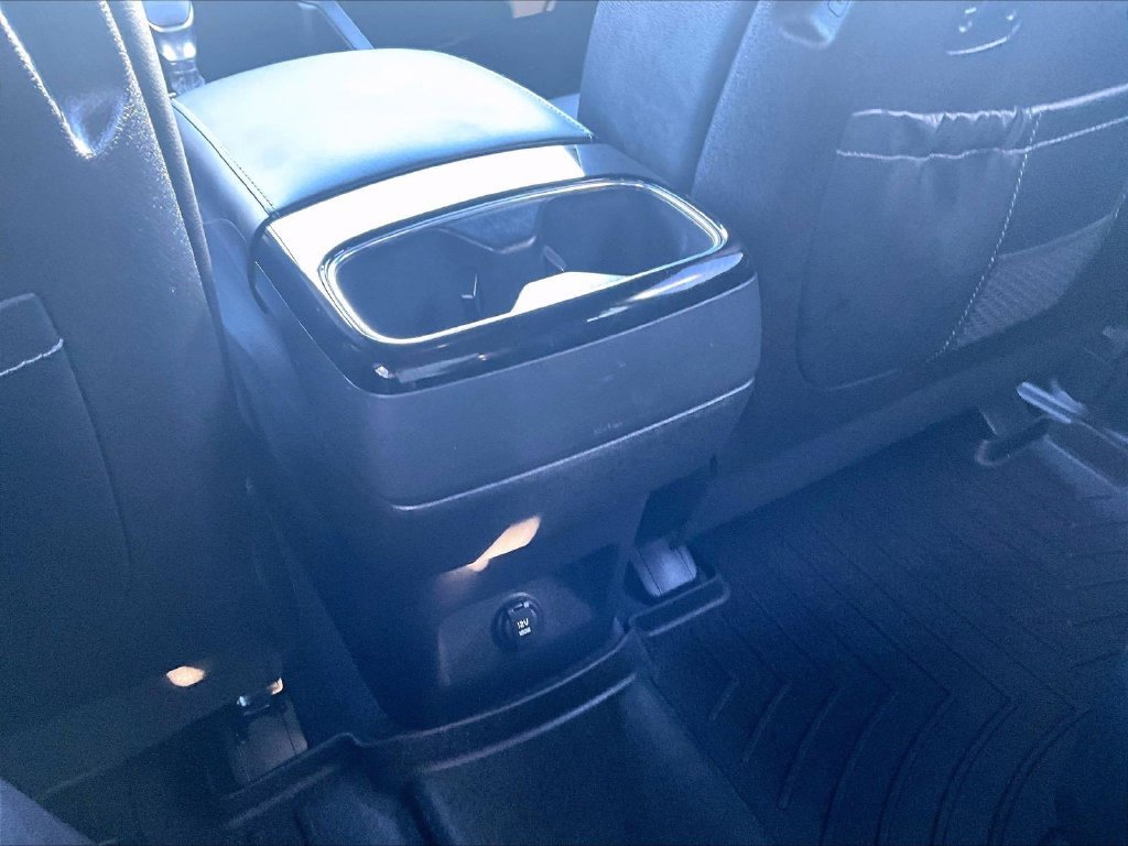 Used 2024 Green Kia EX X-Line image 29