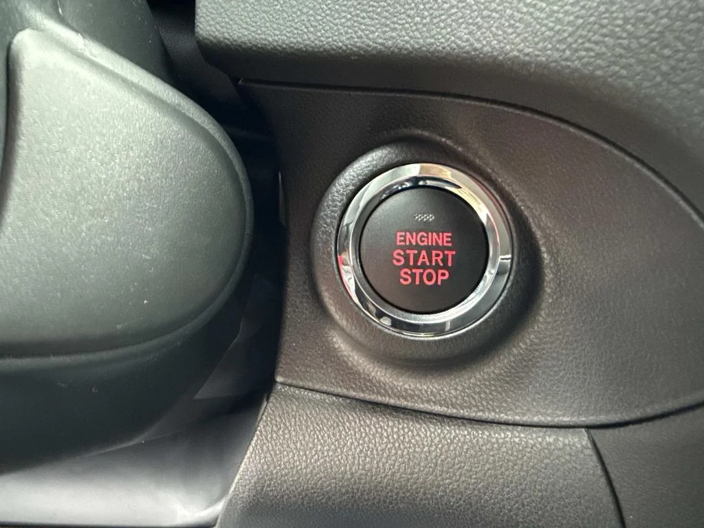 New 2026 ICE SILVER METALLIC Subaru Touring 7-Passenger image 37