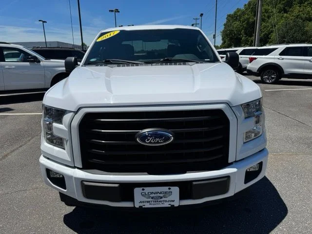 Used 2017 White Ford XLT image 2