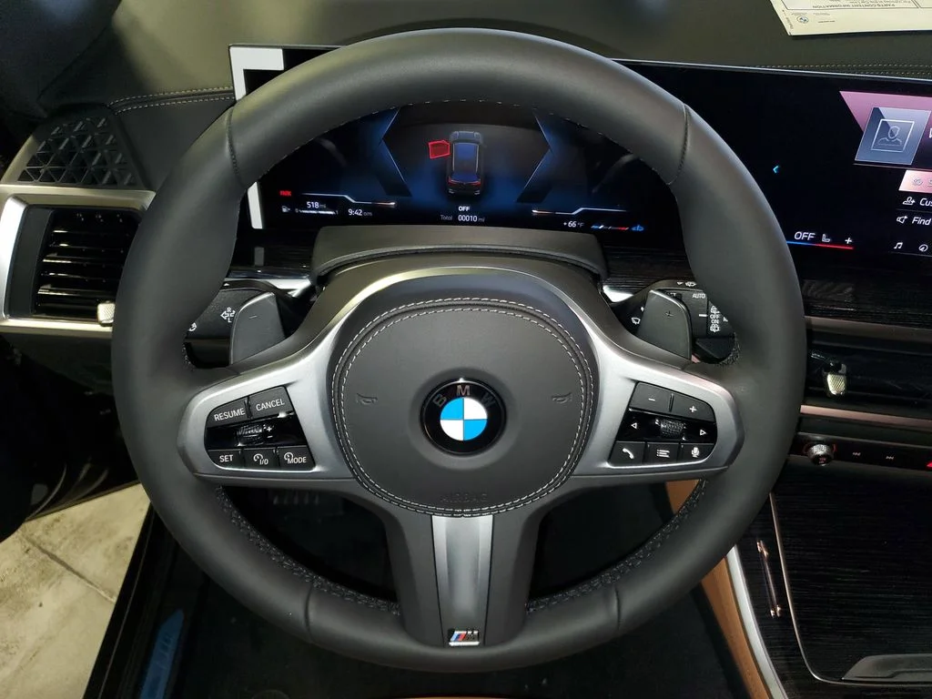 Used 2026 Green BMW sDrive40i image 18