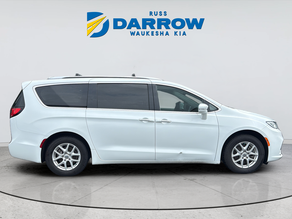 Used 2021 White Chrysler Touring L image 6