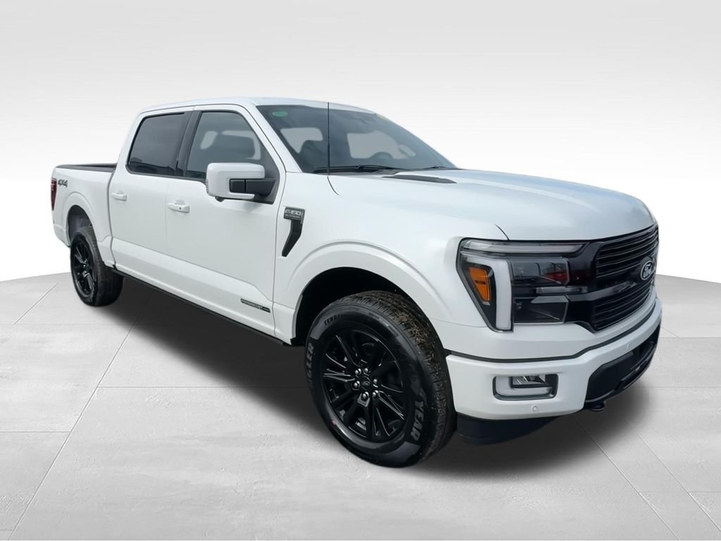 New 2026 Star White Metallic Tri-Coat Ford Platinum® image 2