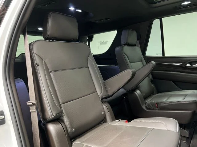 Used 2023 White GMC Denali image 52