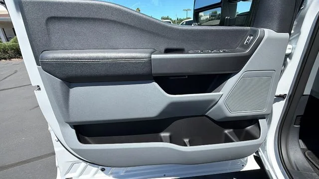 New 2026 Oxford White Ford F-250® XL image 20