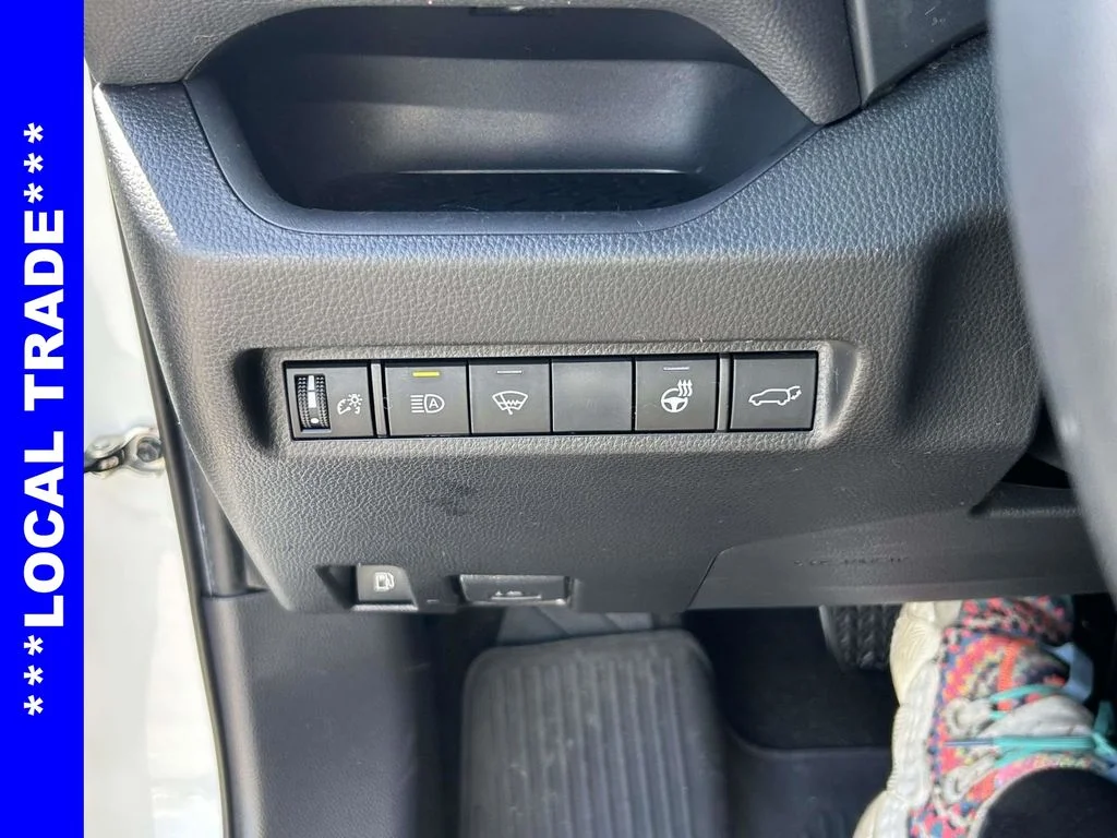 Used 2020 White Toyota XSE image 25