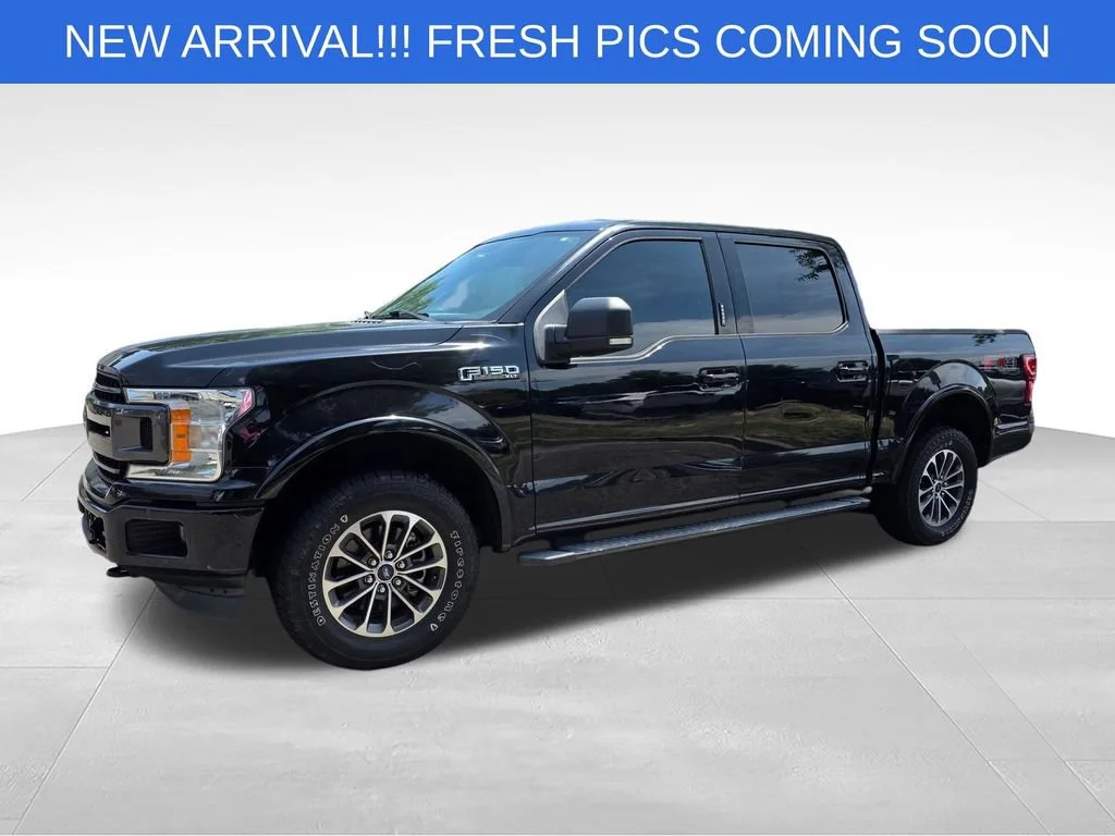 Used 2018 Black Ford XLT image 2