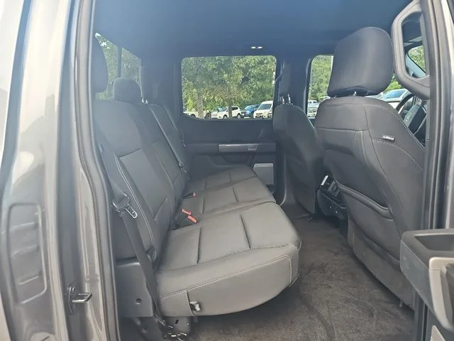 Used 2022 Gray Ford XLT image 11