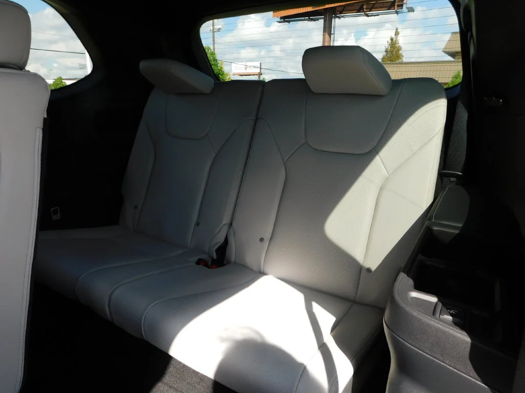 Used 2025 Beige Lexus 350 Premium image 17