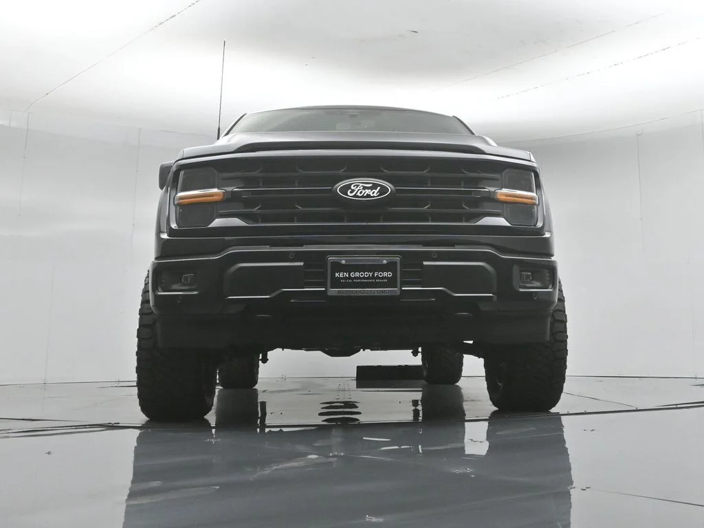 New 2026 Agate Black Metallic Ford XLT image 46