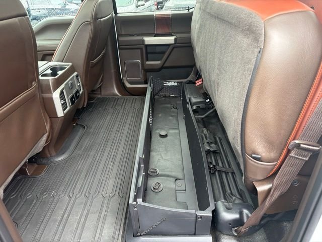 Used 2022 White Ford King Ranch image 57