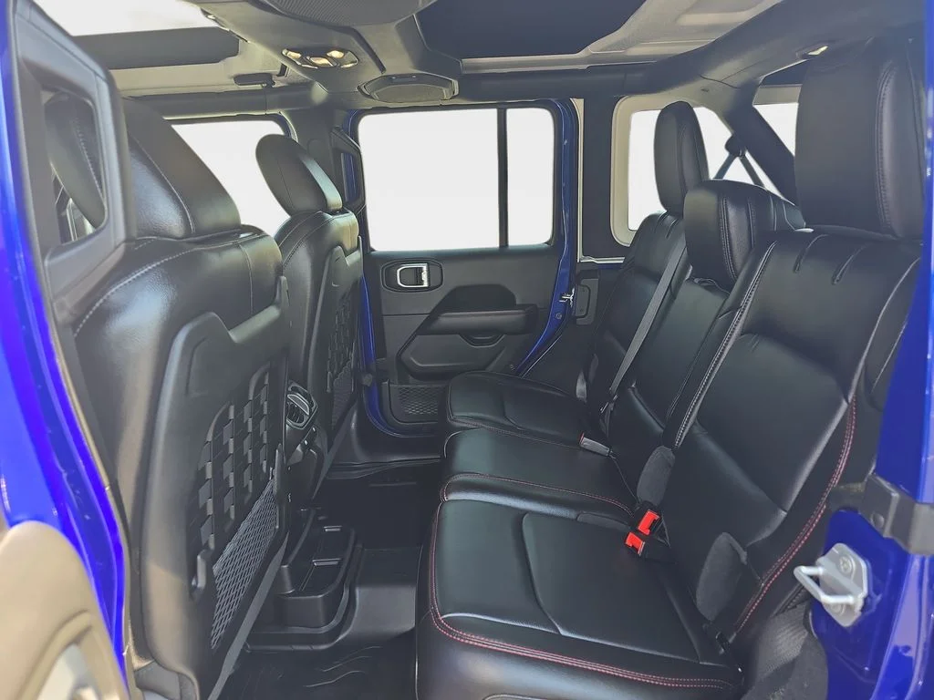 Used 2020 Blue Jeep Unlimited Rubicon image 16