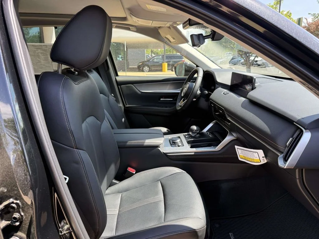 New 2026 Jet Black Mazda 3.3 Turbo Premium image 16