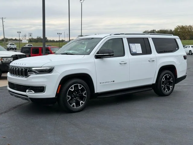Used 2025 White Jeep Series III image 3