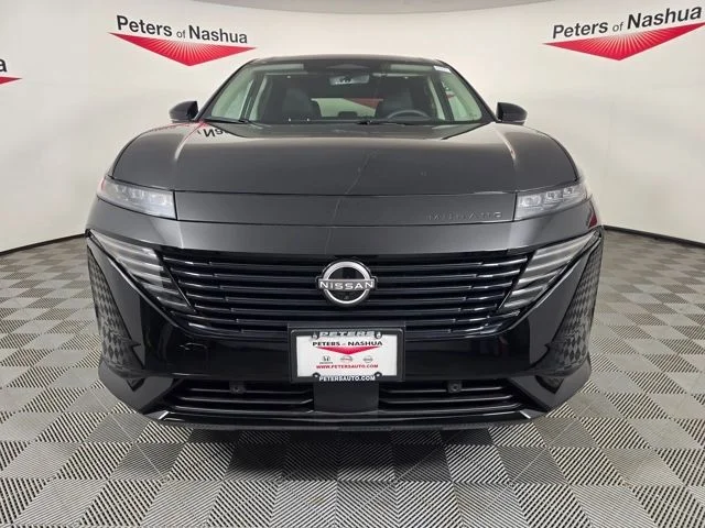 New 2026 Super Black Nissan Platinum image 3