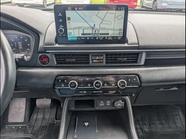 2023 Honda Pilot Elite - Photo 9