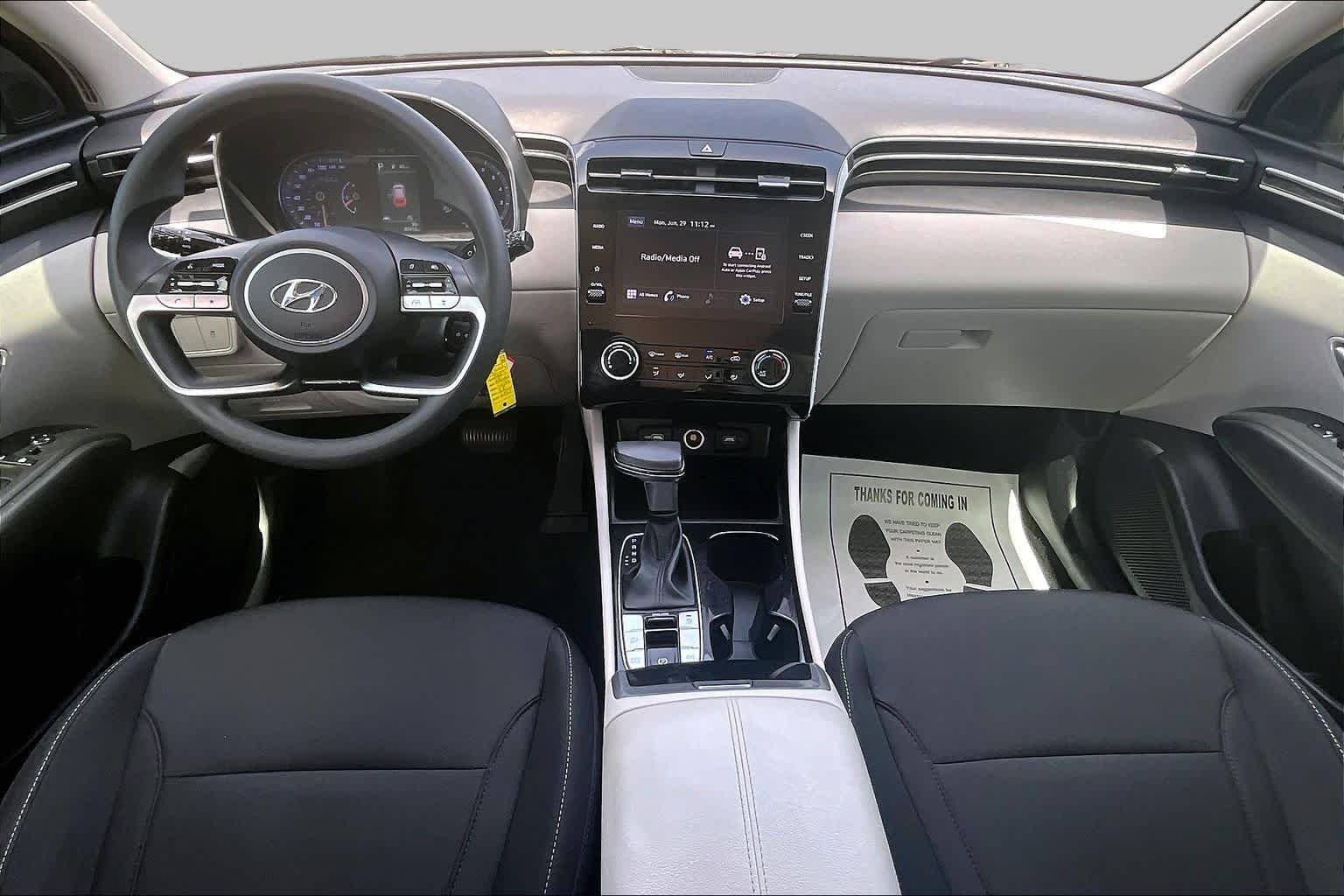 Used 2024 Hampton Gray Hyundai SE image 14