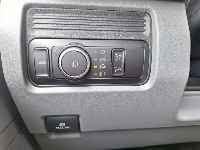 New 2026 Carbonized Gray Metallic Ford F-250® XL image 41