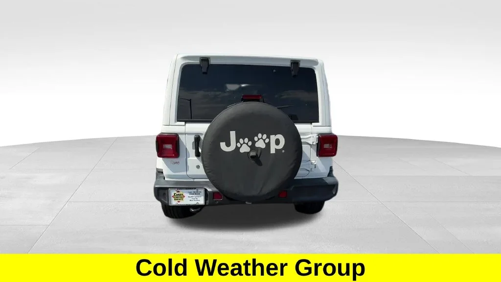 Used 2019 White Jeep Unlimited Sahara image 5
