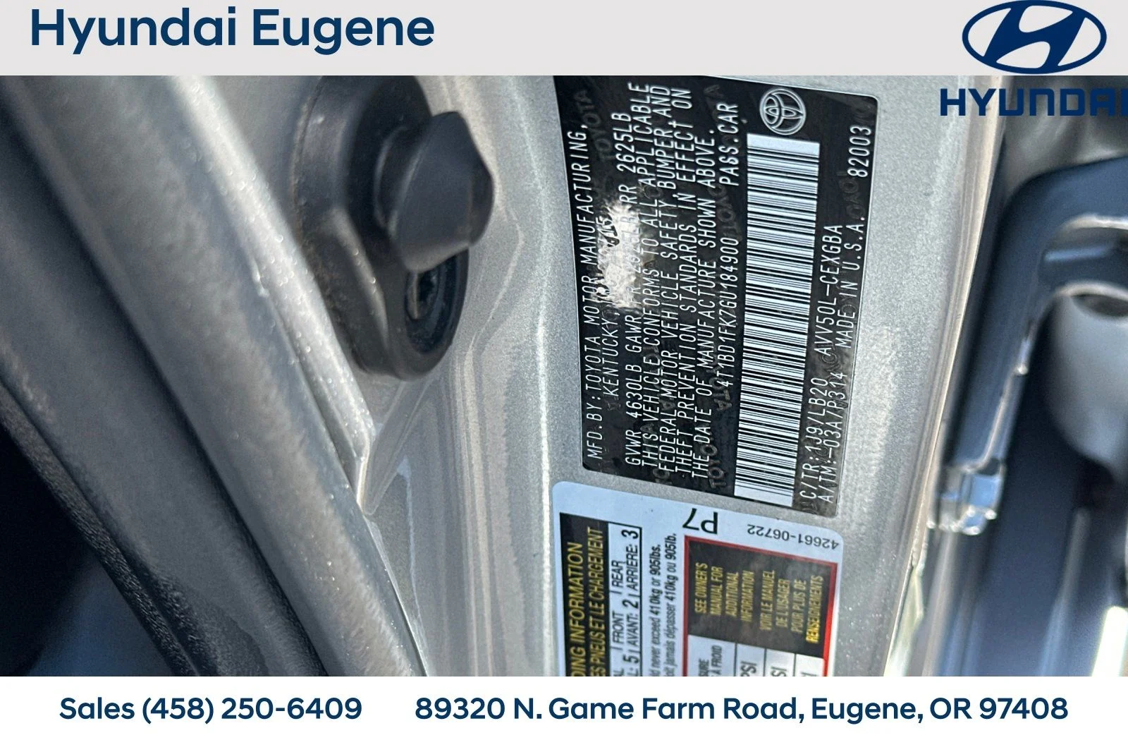 Used 2016 Silver Toyota XLE image 38