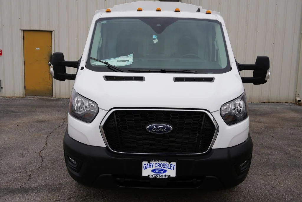 New 2024 White Ford Base image 7