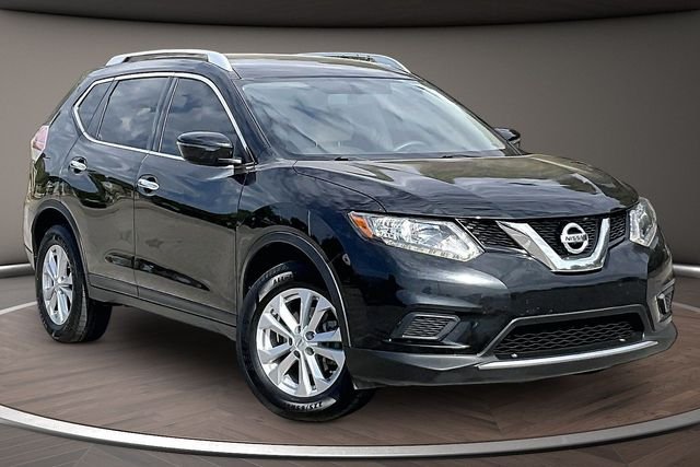 Used 2016 Black Nissan SV image 10