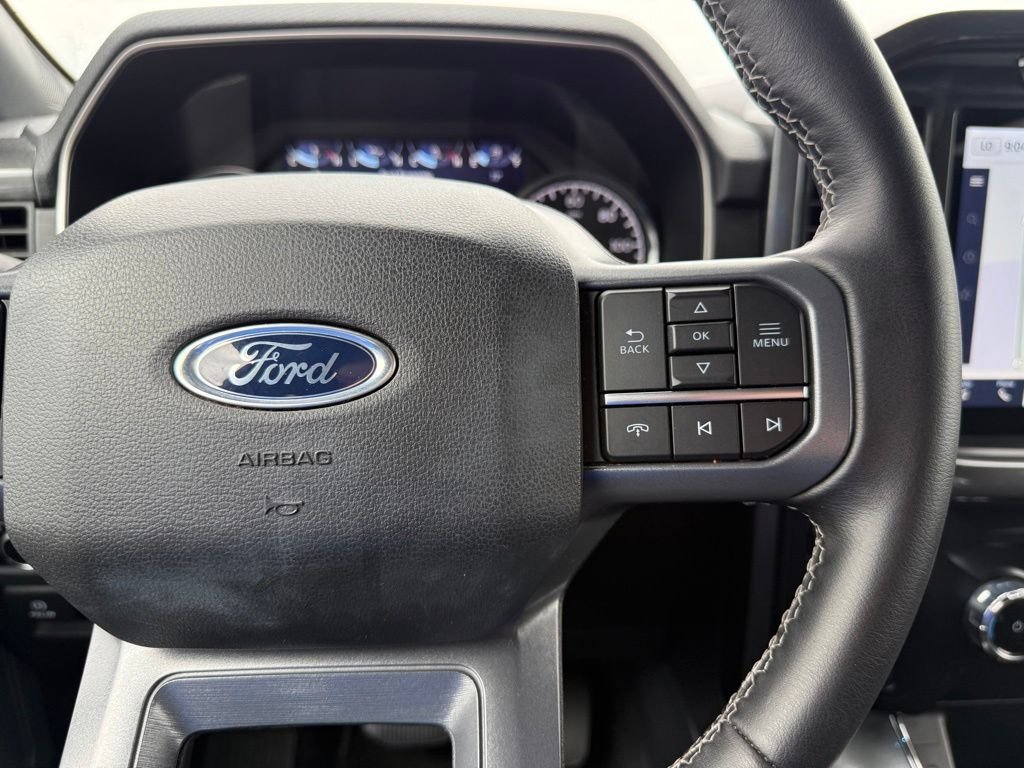 Used 2023 Black Ford XLT image 25