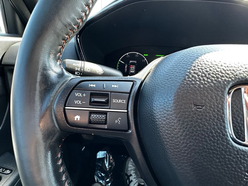 Used 2024  Honda Sport image 33