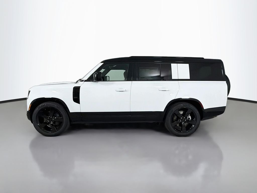 New 2026 Fuji White Land Rover X-Dynamic SE image 8