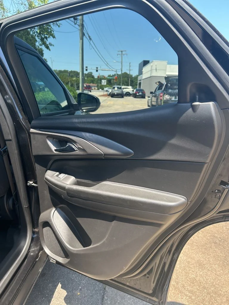 Used 2025 Black Chevrolet LT image 20