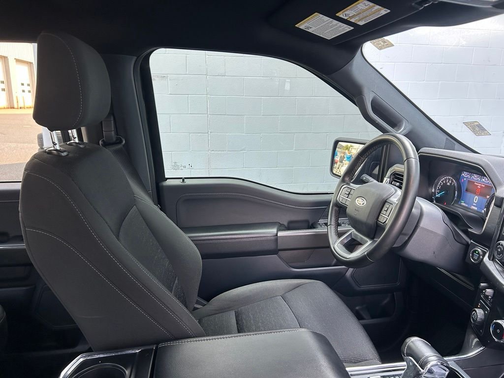 Used 2023 Black Metallic Ford XLT image 29