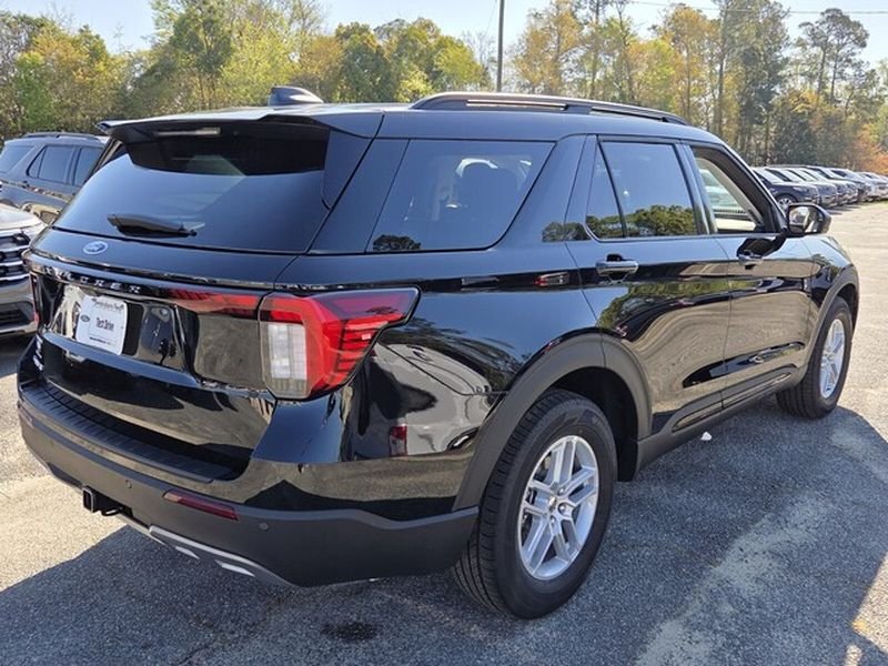 New 2026 Agate Black Metallic Ford Active image 12