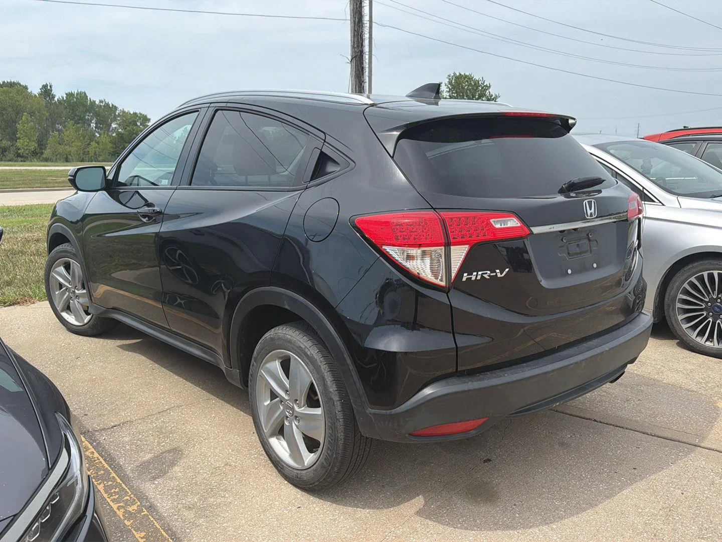 Used 2019 Crystal Black Pearl Honda EX image 3