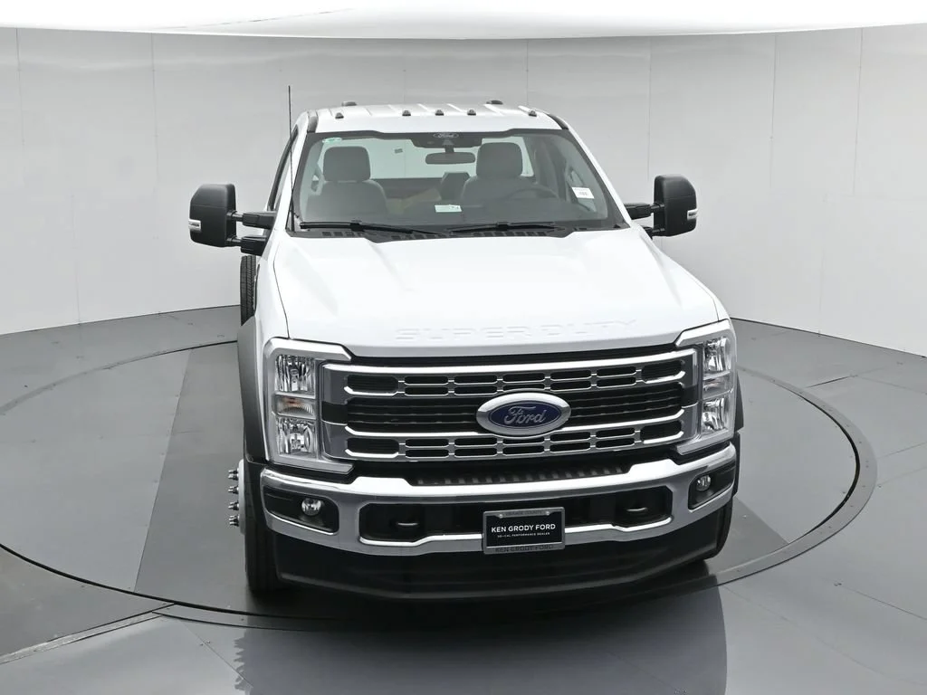 New 2026 Oxford White Ford XL image 37