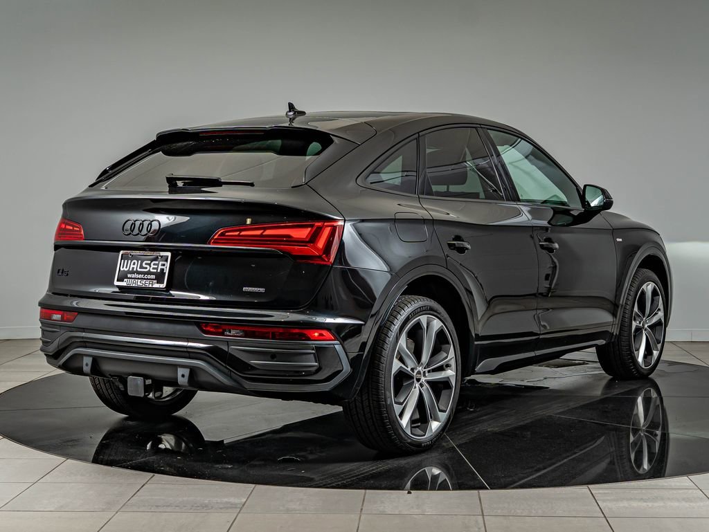 Used 2023 Black Metallic Audi 45 S line Premium image 5
