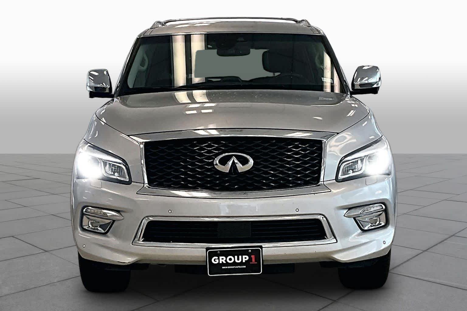 Used 2017 Liquid Platinum INFINITI  image 3