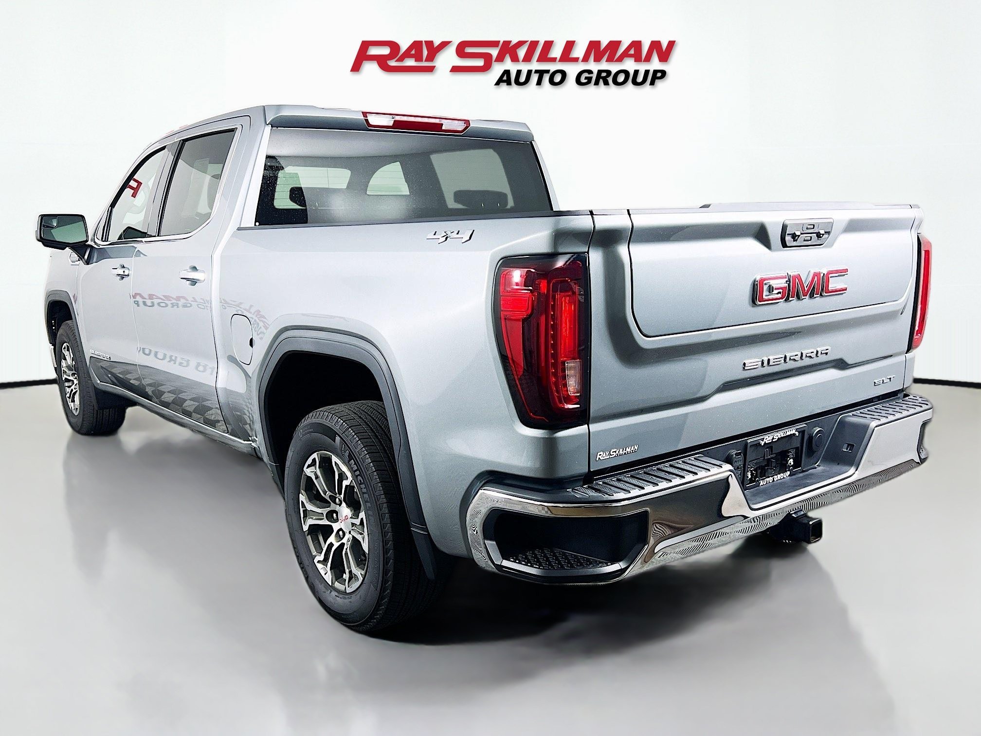 Used 2026 Sterling Metallic GMC SLT image 5