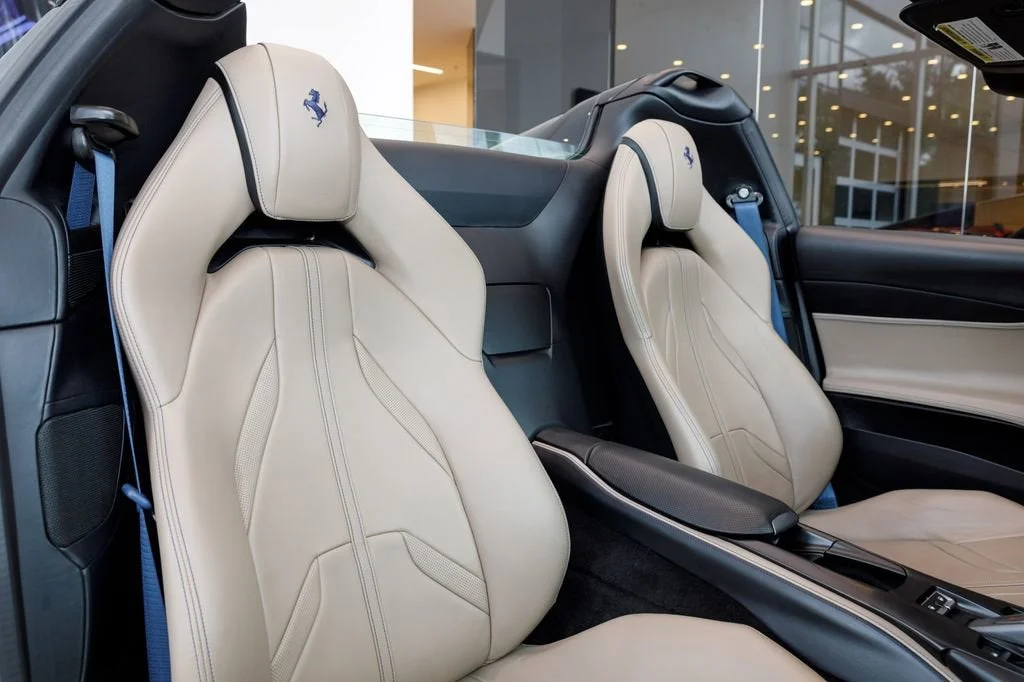 Used 2022 Blu Pozzi Ferrari  image 24