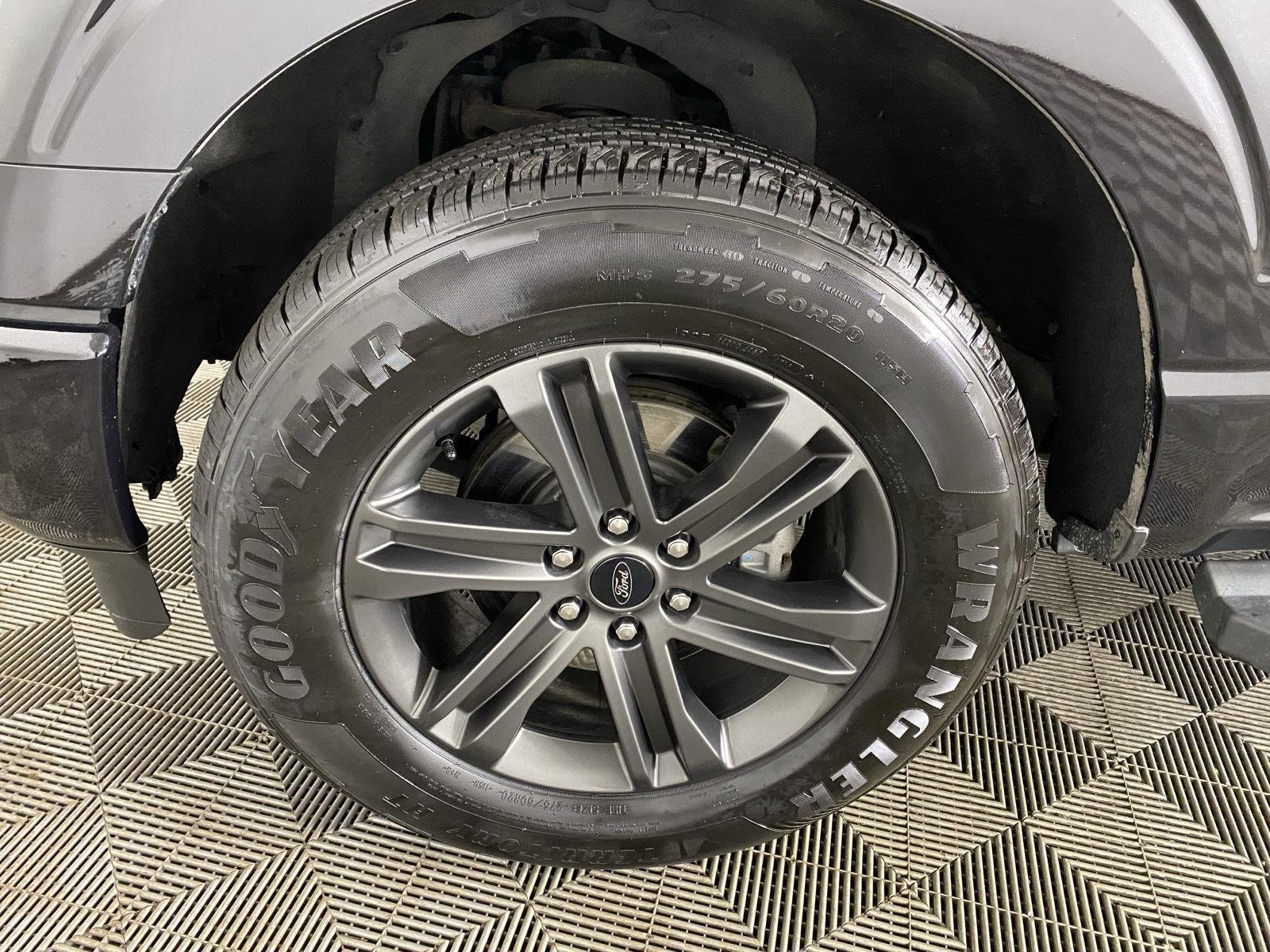 Used 2021 Black Metallic Ford XLT image 28