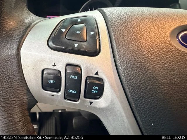 Used 2012 White Ford Limited image 20