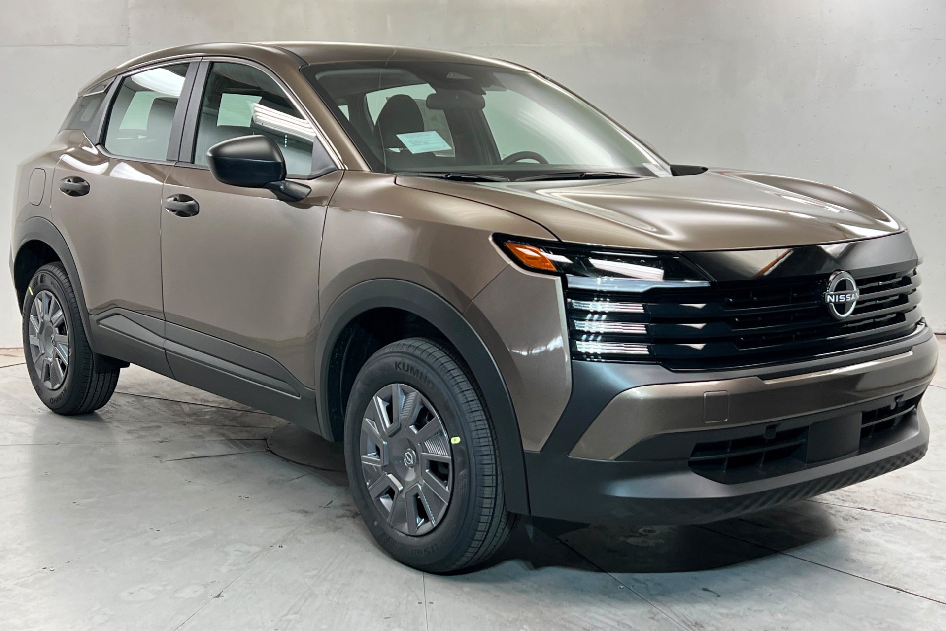 New 2026 Canyon Bronze Metallic Nissan S image 8
