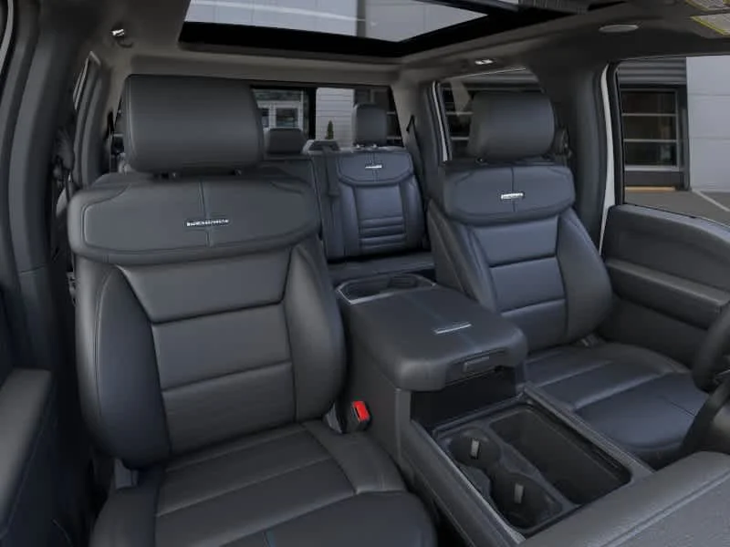 New 2026 Star White Metallic Tri-Coat Ford F-250® Platinum® image 10