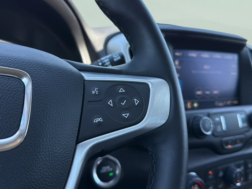 Used 2024 Summit White GMC SLT image 17
