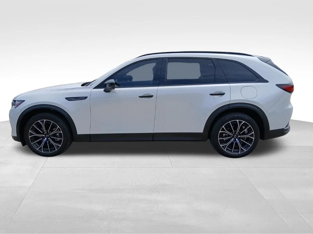Used 2025 White Mazda Premium Plus image 3