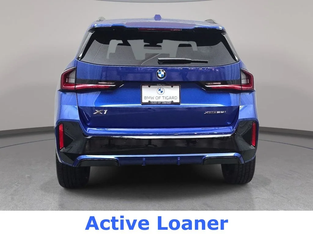 Used 2025 Portimao Blue Metallic BMW xDrive28i image 7