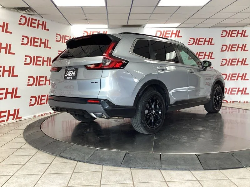 Used 2024  Honda Sport image 7