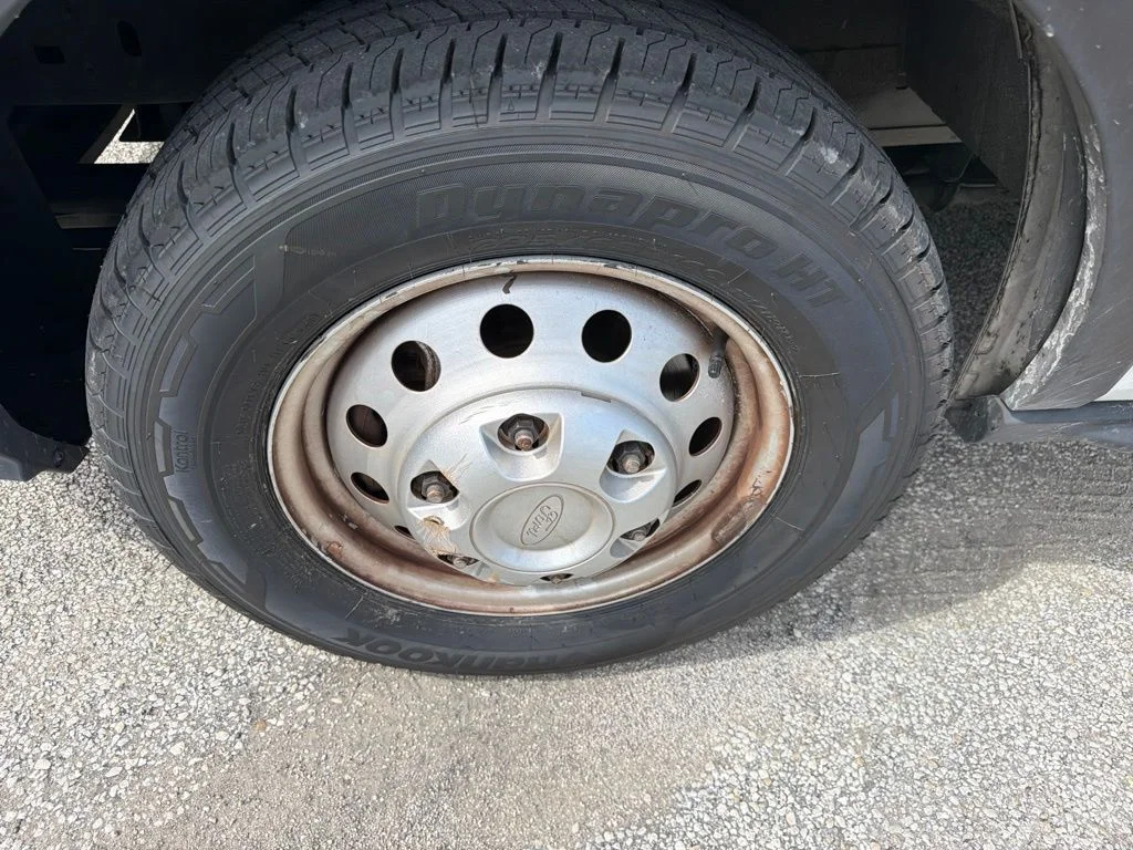 Used 2023 White Ford Base image 9