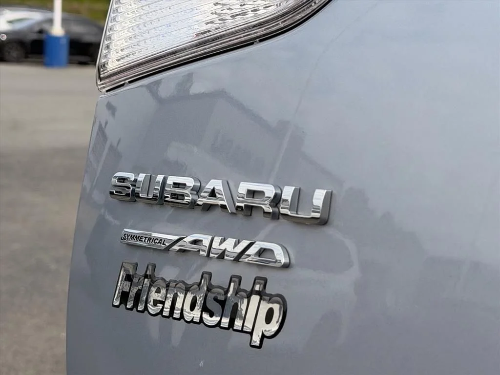 Used 2024 Silver Subaru Limited image 30