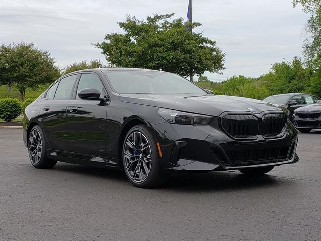 New 2027 Black Sapphire Metallic BMW 550e xDrive image 8