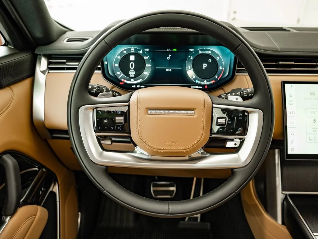 New 2026 Belgravia Green Land Rover SE image 38