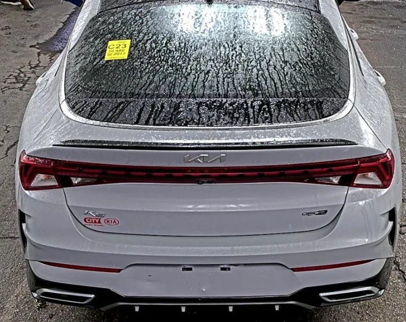 Used 2022 Gray Kia GT-Line image 3
